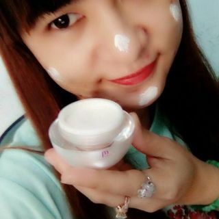 Kem làm đẹp và chăm sóc da nữ face thạch mwhite