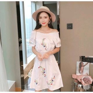 - ĐẦM XÒE THÊU HOA TRỄ VAI TRẺ TRUNG