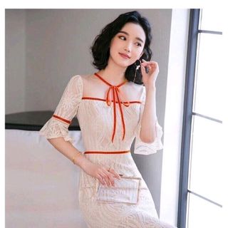 DAM REN HOA SANG TRONG-HANG NHAP