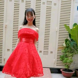 HÌNH THẬT TRỄ VAI NƠ LƯNG
