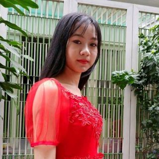HÌNH THẬT ĐẦM TRỄ VAI KẾT CƯỜM