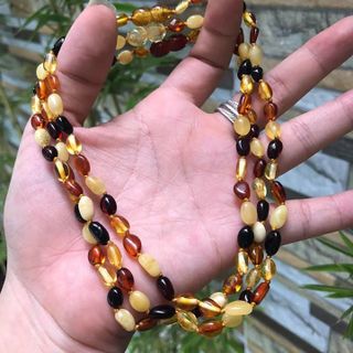 Vòng cổ hổ phách cho bé - MSP 851