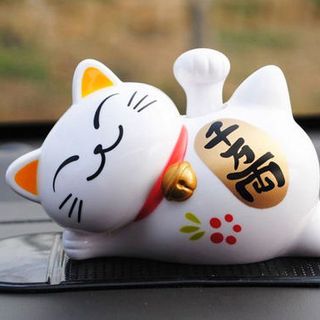 Tượng Mèo Nhật Bản May Mắn