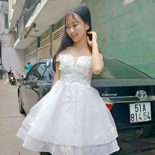 HÌNH THẬT ĐẦM XÒE PHỒNG TRỄ VAI QC