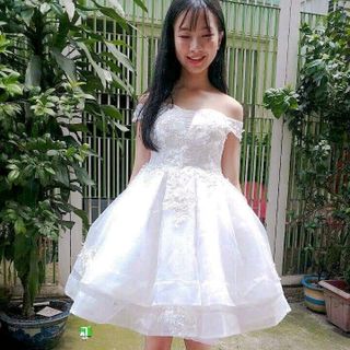 HÌNH THẬT ĐẦM XÒE PHỒNG TRỄ VAI QC
