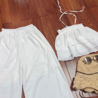set trắng bèo