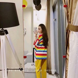 Pull oversize sọc kẻ cầu vồng