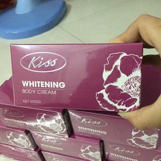 Kem dưỡng trắng da toàn thân kiss Thái