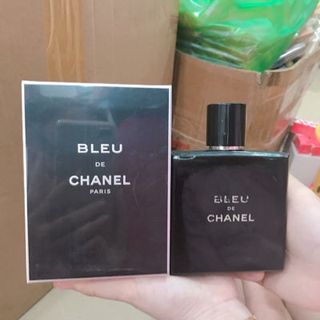 NƯỚC HOA MÙI GỖ ĐÀN HƯƠNG EAU DE TOILET 100ml