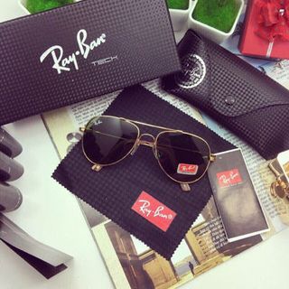 mắt kinh thoi trang nam