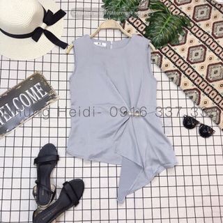 Áo lụa lệch tà đính ngọc