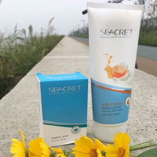body lotion bùn khoáng seacret