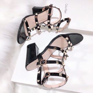 giày sandal đinh 5p