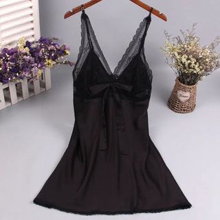 Váy ngủ lụa thắt nơ