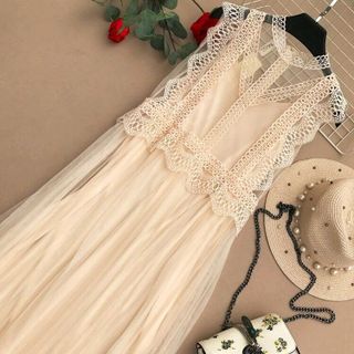 ĐẦM DỰ TIỆC REN PHỐI VIỀN