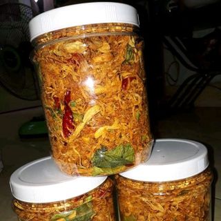 KHÔ GÀ CAY LÁ CHANH