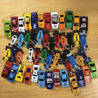 Set 50 chiếc xe sắt cho bé