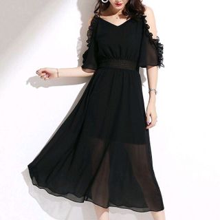 ĐẦM XOÈ ĐEN HỞ VAI NHÚN BÈO
