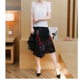 SET ÁO CỔ CÁCH ĐIỆU QUẦN GIẢ VÁY IN HOA