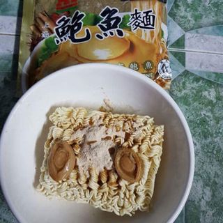 Mì gói bào ngư thật 100 từ Malaysia