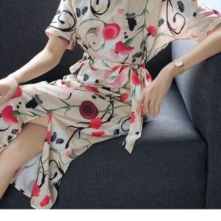 ĐẦM SUÔNG HOA CỘT EO