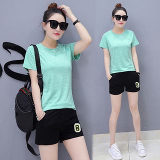 Bộ Short Thể Thao Xanh Số 8
