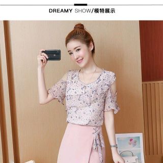 SET ÁO KHOÉT VAI PHỐI BÈO CÁCH ĐIỆU - QUẦN GIẢ VÁY