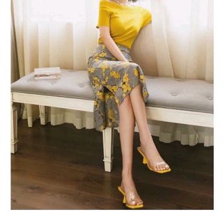 SET AO LEN CHAN VAY REN