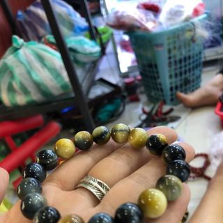 Vòng tay mắt chim ưng 10 ly - MSP 891
