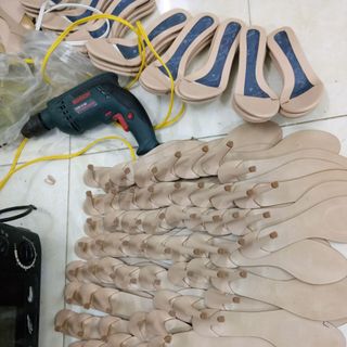 Sandal cao gót 11p độn mũi