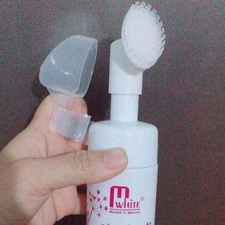 sữa rửa mặt mwhite