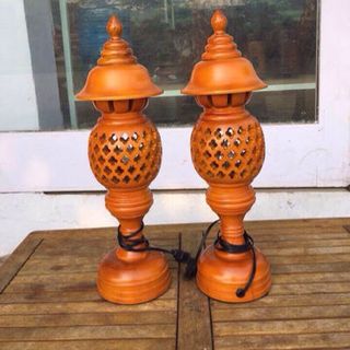 Đèn thờ đèn tạ