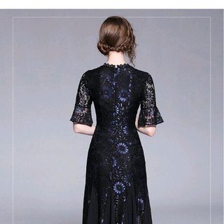 ĐẦM REN ĐUÔI CÁ