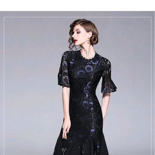 ĐẦM REN ĐUÔI CÁ