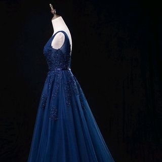 MAXI CỔ TIM HOA RƠI