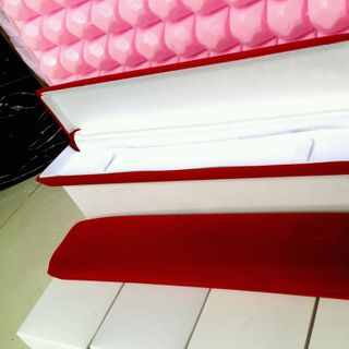 hộp đựng dây chuyền bằng nhung