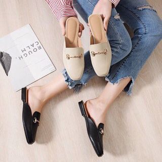 giày sục q