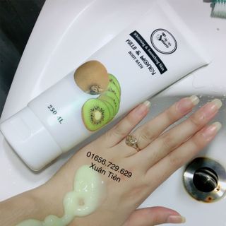SỮA KÍCH TRẮNG KIWI DÂU