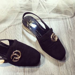 giày sandal bit mui hang