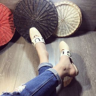 giày sục siêu sang