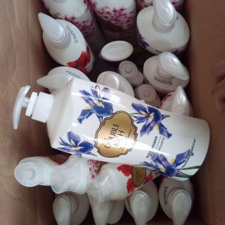 Sữa tắm Double rich 550g