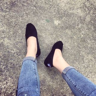 giày tôn chất nỉ
