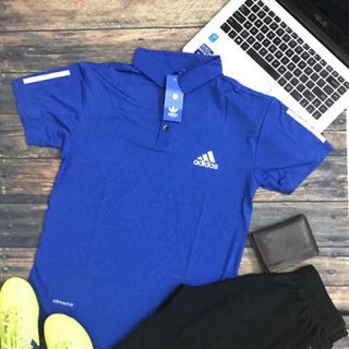 bộ thể thao trơn cổ đức