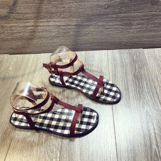 giày sandal caro