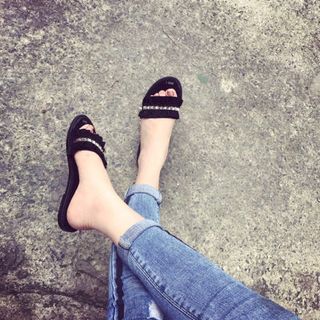 dep quai ngang chất nỉ