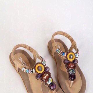 giày sandal kết đá mắt mèo