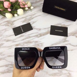 mắt kinh chữ siêu cá tính