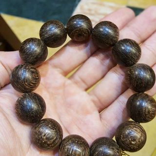 Vòng Tay Trầm Hương Sánh Chìm Tròn