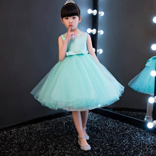 Đầm xòe cổ đính hạt xanh ngọc