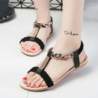 Giày sandal bệt
